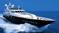 Yacht JO